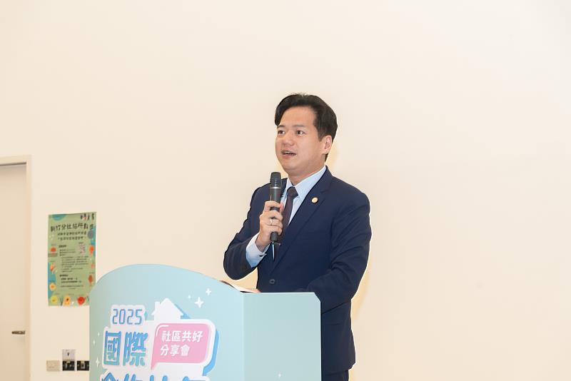 邱臣遠代理市長致詞