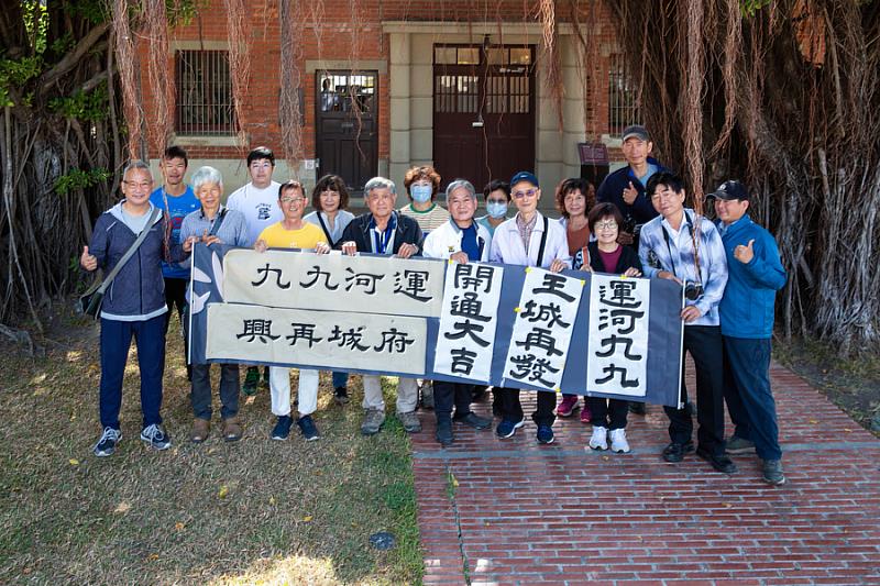 安平居民歡慶臺南運河開通99週年，百年盛事提前暖壽，「合影紀念拍」將於4月25日登場