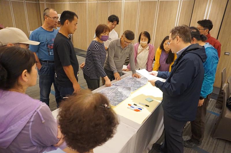 福隆貝悅大飯店股份有限公司為新北市政府防災企業合作夥伴，平時配合地方政府活動如鐵道馬拉松、福隆沙雕藝術季等，本次與市府合作辦理防災士培訓課程，可以強化飯店員工防救災知識及技能外，員工更能運用所學技能，幫助居民或是飯店旅客，進一步提升企業形象。