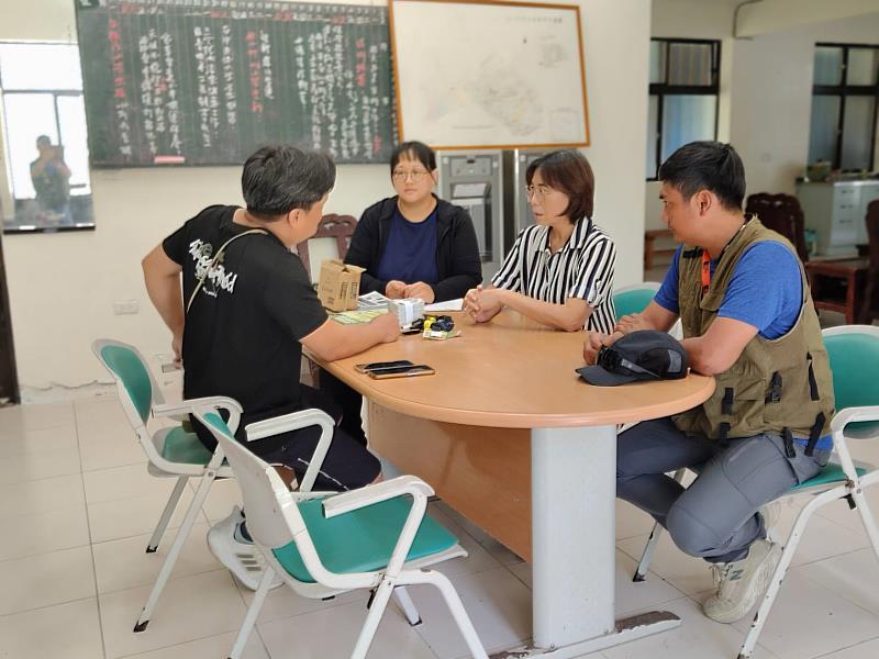 輔導加羅板部落參與黑熊生態給付計劃及宣導人熊遭遇應變措施