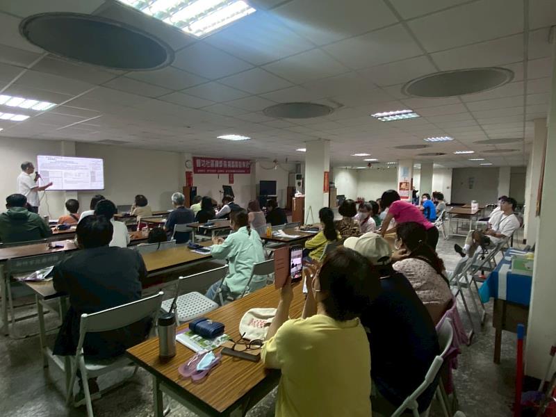 竹市舉辦首場「都市更新法令及都更2.0計畫」社區說明會，助市民認識都更法規與申請流程