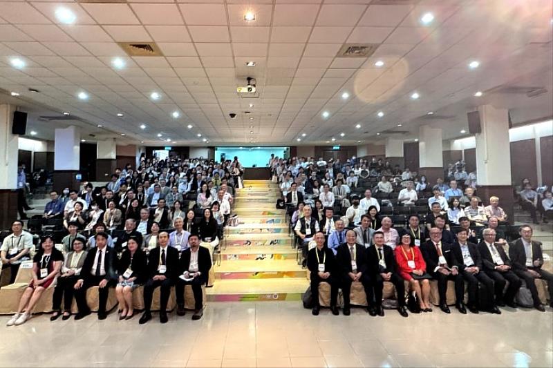 2025年職業衛生暨職業醫學國際學術研討會在中華醫事科技大學舉行,來自國內外產官學界專家齊聚交流