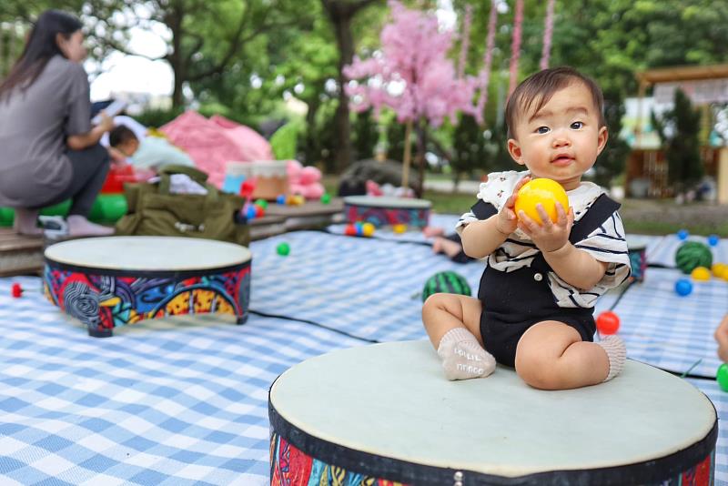 「桃太郎村櫻花祭」號召百組公益家庭 體驗親子共遊的感動時光