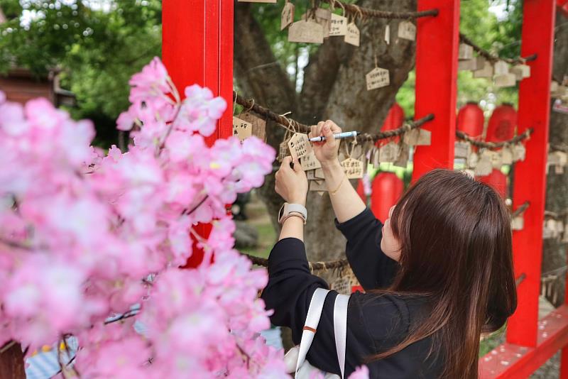 「桃太郎村櫻花祭」號召百組公益家庭 體驗親子共遊的感動時光