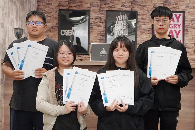 大葉大學企管系學生透過證照提升就業競爭力