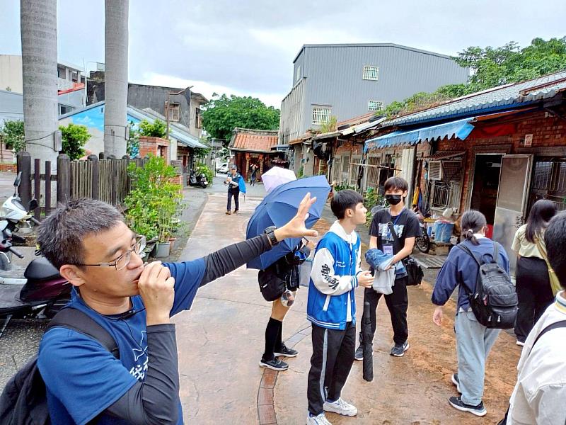 頭城老街導覽深入瞭解地方文化與歷史脈絡(照片/中國科大提供)