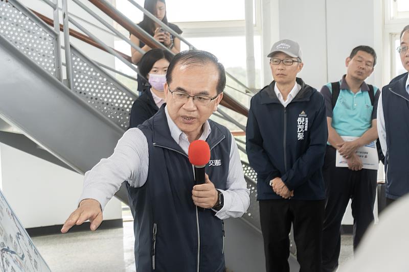 交通部政務次長陳彥伯回復竹市府和竹市民意代表有關台61和台68系統交流道議題