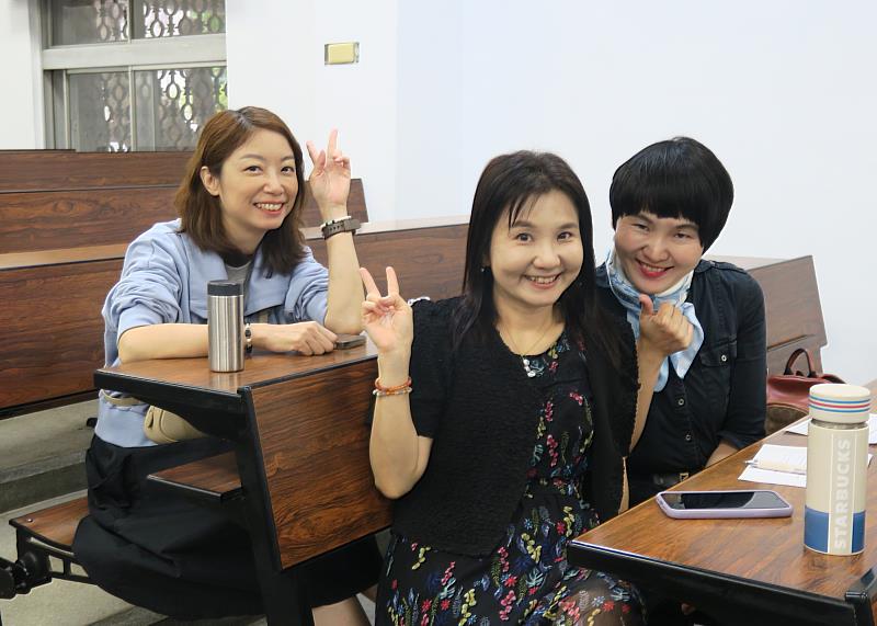 中文系教師積極取得資策會認證，將實際應用於課程。（圖／淡江大學提供）