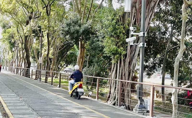 嘉油鐵馬道導入AI辨識減少違規車輛闖入成效顯著 年底再增12處