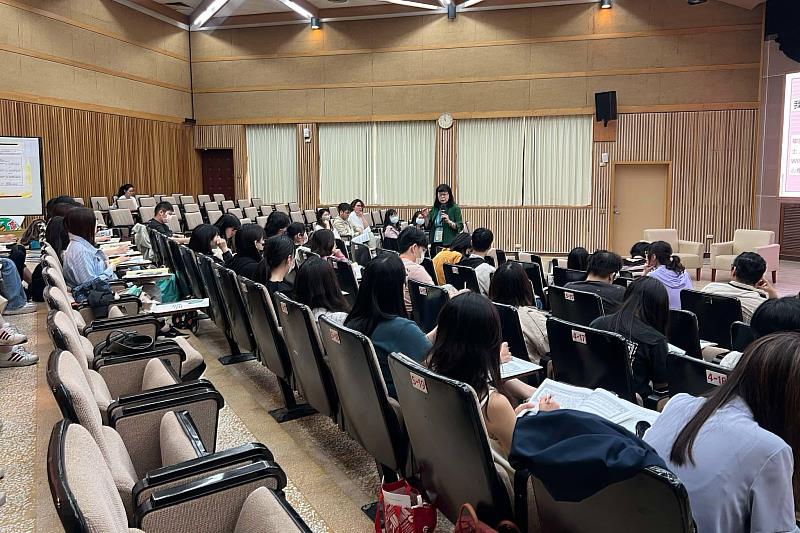 親密關係暴力防治研習南大登場 強化中南區校園專業應對力