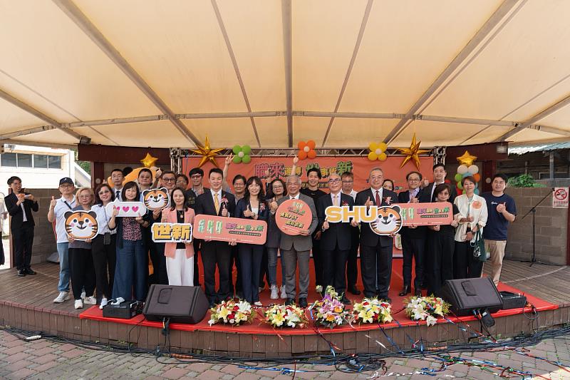 永慶房屋提供業務新人前12個月每月五萬收入保障，即使是無相關經驗的社會新鮮人，只要錄取報到即可領取。