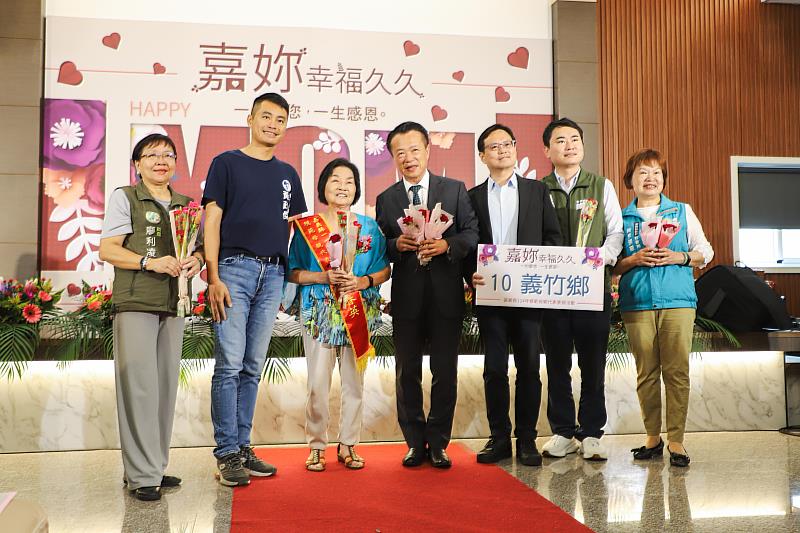 嘉義縣政府表揚22位模範母親-4