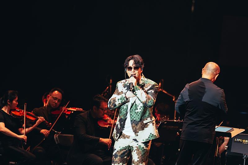 金曲歌王蕭煌奇一連演唱〈感謝你愛我〉、〈好好先生〉、〈只能勇敢〉等多首膾炙人口的代表作。