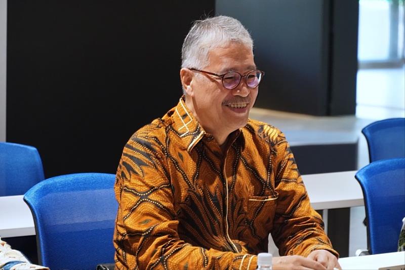 圖／阿特瑪‧魯胡爾大學的Wendi Usino校長，期望兩校師生能在AI領域有更多的研究與交流。