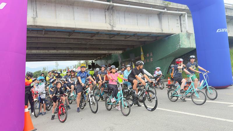 銅礦88經典賽熱血開騎！臺東環保局現場推廣YouBike 共創永續城市