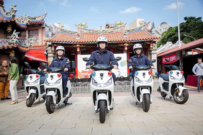 竹市警局提高警用車輛加保超額責任險(警車示意圖）。