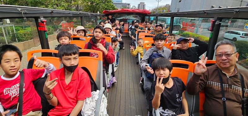救國團臺北市中正區團委會辦理「原住民朋友台北市知性之旅」圓滿落幕