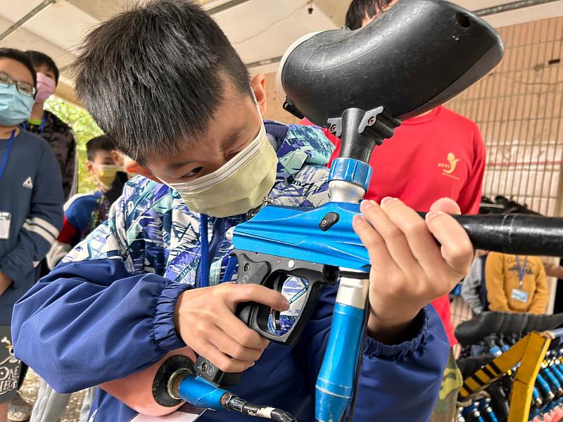 水中送彈