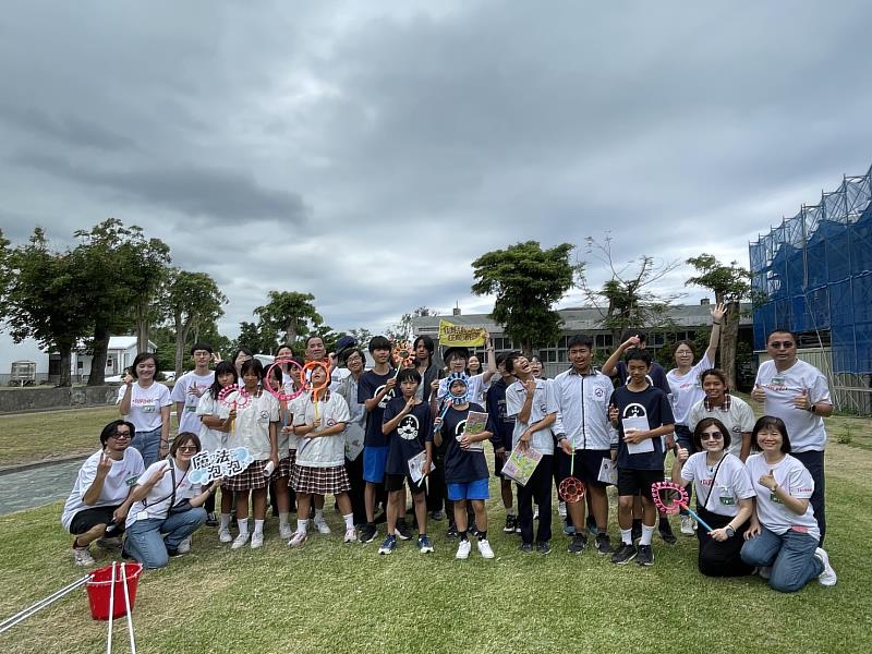 趣味解謎點燃科學魂 2025希望閱讀杜邦山海科學營 臺東學子樂在其中