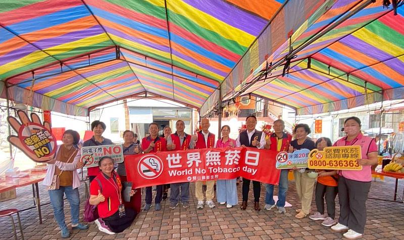 關山天后宮浴佛節推廣健康生活 臺東縣關山鎮衛生所吸菸有礙健康宣導受好評