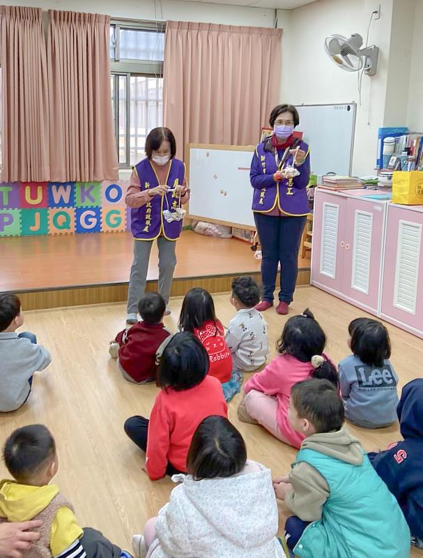 圖2 竹市「廉政繪本悅讀趣」巡迴校園啟航 讓清廉的種子發芽