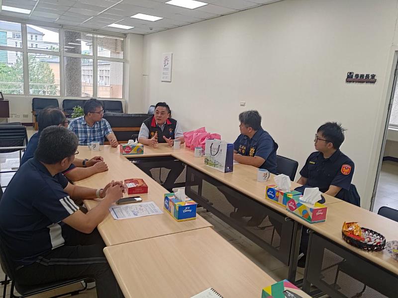 陳盈元分局長分享討論防詐作為。