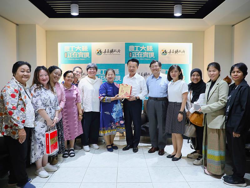 嘉義縣府與AMI泰國蒙特梭利中心參訪團交流，共促公共化教育發展