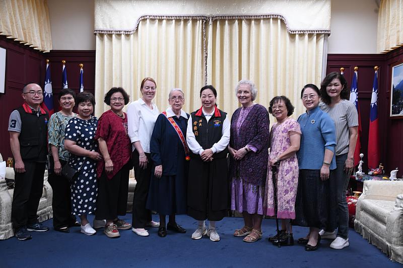 Mayor Hsu Chen-Wei Appoints German Missionary Sis. Monika Gottschild as Tourism&Cultural Ambassador
