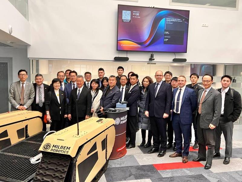 胡主席率台灣卓越無人機海外商機聯盟及國防產業發展協會訪團參訪Theord System、Milrem Robotics及Frankenburg Technologies 等三家國防產業公司。