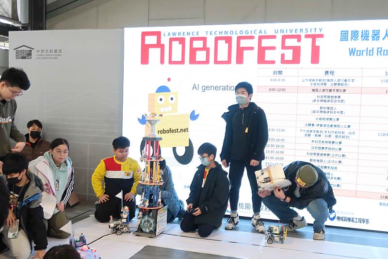 嘉義學子代表台灣參與「2025Robofest世界機器人大賽」-4