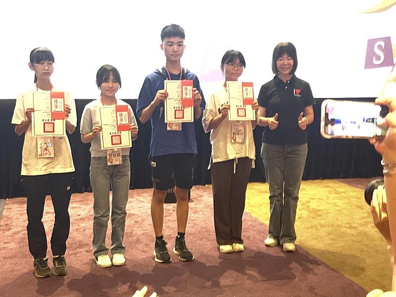 臺東響應國際家庭日！珍愛家庭圖文畫作、親子電影共創幸福時光