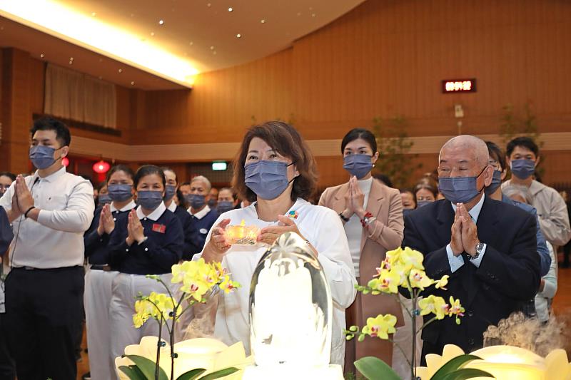 0_黃敏惠市長參加浴佛大典 祈願社會祥和 (3)