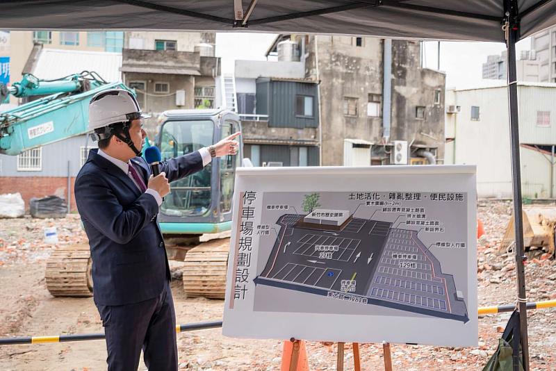 邱代理市長針對警察局宿舍拆除闢建臨時停車場工程提出建議