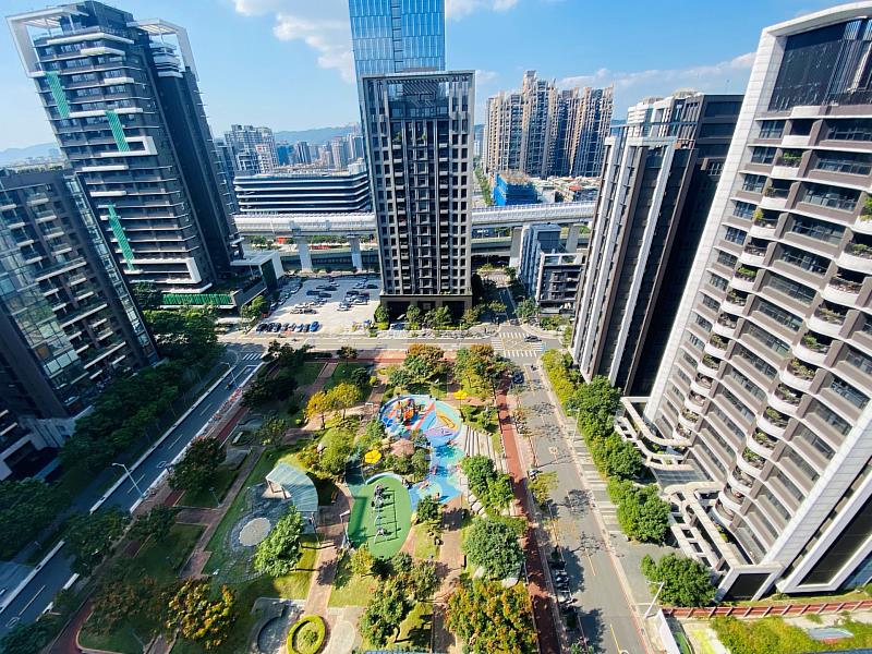 永慶房產集團統計台北捷運路網中，具備雙捷線路的站點的平均單價。其中鄰近頭前重劃區的頭前庄站每坪均價49.4萬元，為榜上最實惠。(房市示意圖)