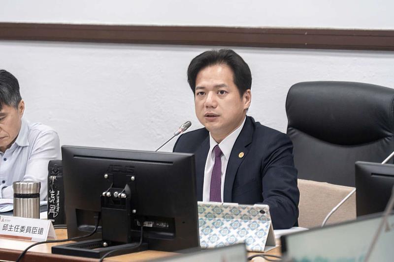 代理市長邱臣遠召開「114年新竹市永續發展及氣候變遷因應推動會」第一次會議,朝宜居永續願景持續邁進。