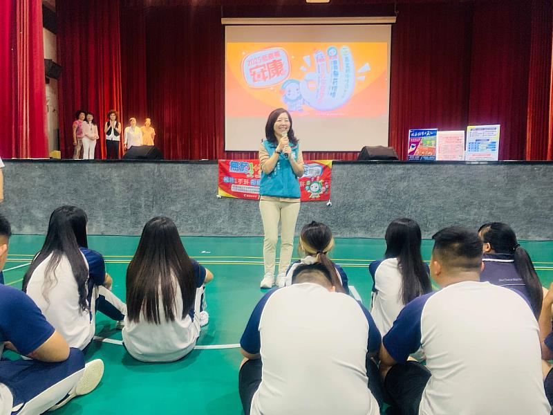 創意話劇前進校園，嘉義縣衛生局推動無菸環境與大家醫計畫-4