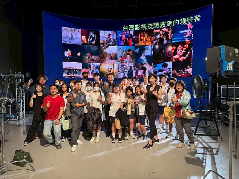 大同高中入校參訪視訊系環景攝影棚