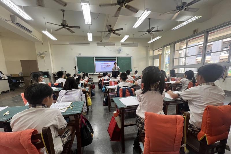 南大認為透過實地走訪未來實習學校，師資生能更清楚掌握課程設計、教學互動與學校文化，有助於強化教育專業素養並接軌當前教改趨勢
