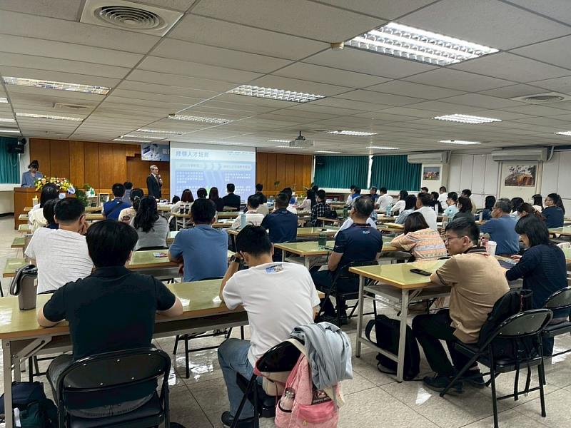雲科大管理學院陳昭宏院長介紹氣候永續學院