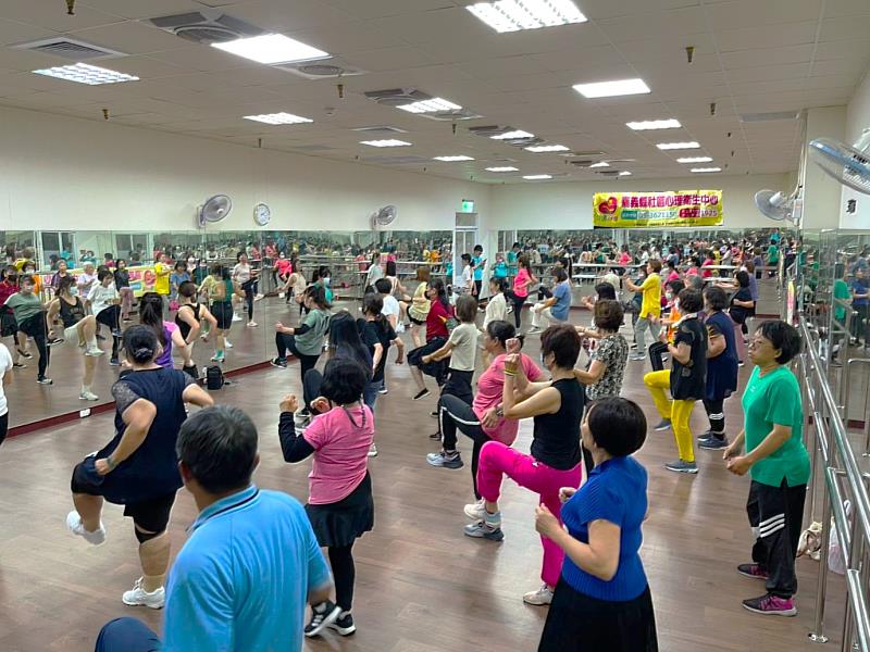 嘉縣邀您一同Zumba一下，快樂舞動！