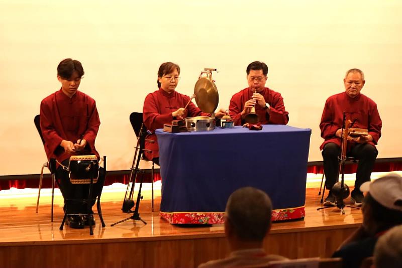 圖3 竹頭背客家八音團開幕演出