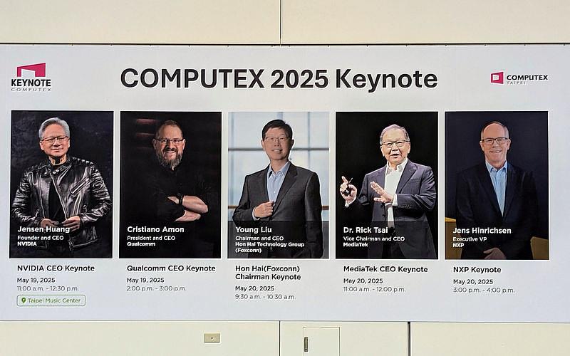 不少國際大廠重量級CEO將在COMPUTEX期間發表Keynote演講,包括NVIDIA(輝達)執行長黃仁勳、Qualcomm(高通)執行長Cristiano Amon、鴻海科技集團董事長劉揚偉、MediaTek(聯發科)副董事長暨執行長蔡力行、NXP(恩智浦)執行副總裁Jens Hinrichsen。Arm 資深副總裁暨終端產品事業部總經理 Chris Bergey與Gartner 副總裁暨資深分析師 Bill Ray也將辦理COMPUTEX聯名演講活動。