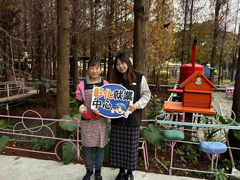 50歲的小云在彰化就業中心協助下重返職場