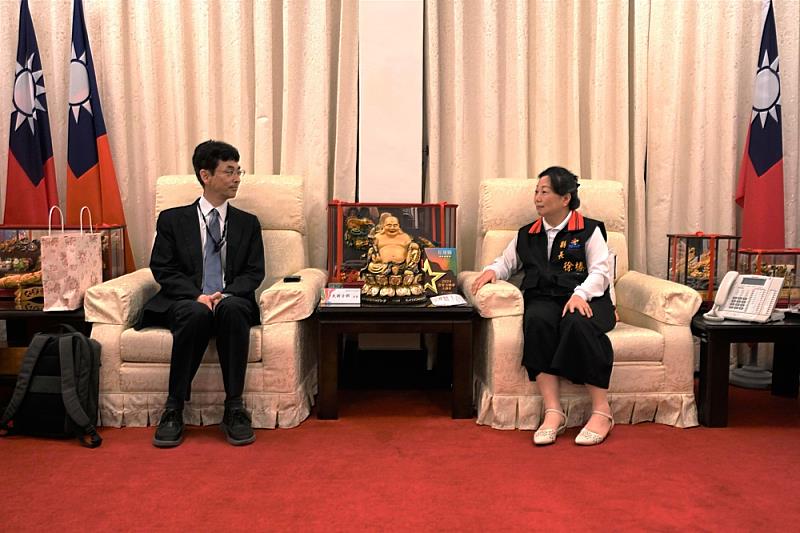 DEP. DIR-GEN of Tokushima Prefectural Gov. Visits HL