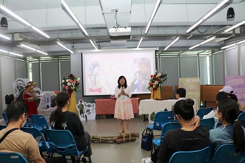 林孟亮教授期許同學們在學習中擁抱多元，珍惜身分，彼此快樂成長。