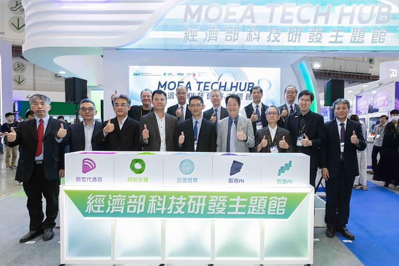 台灣設計研究院參展COMPUEX2025，熱烈開展。