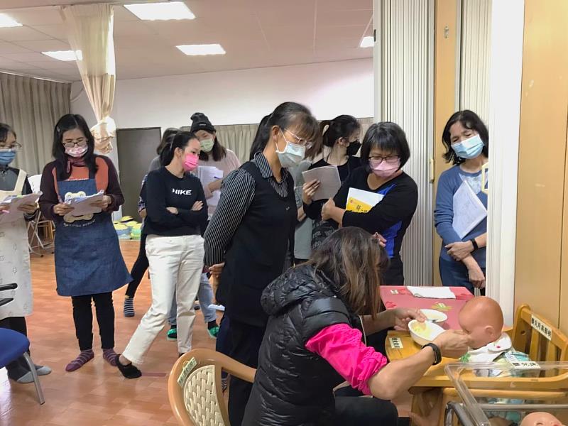 嘉義縣積極布建托育資源　開辦托育人員專業訓練班