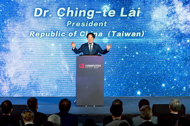 總統賴清德親臨COMPUTEX 2025，揭開全球科技年度盛會序幕。(貿協提供)
