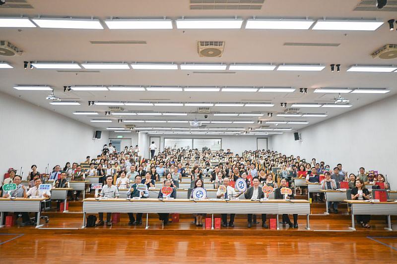國立臺南護專歡慶72週年校慶