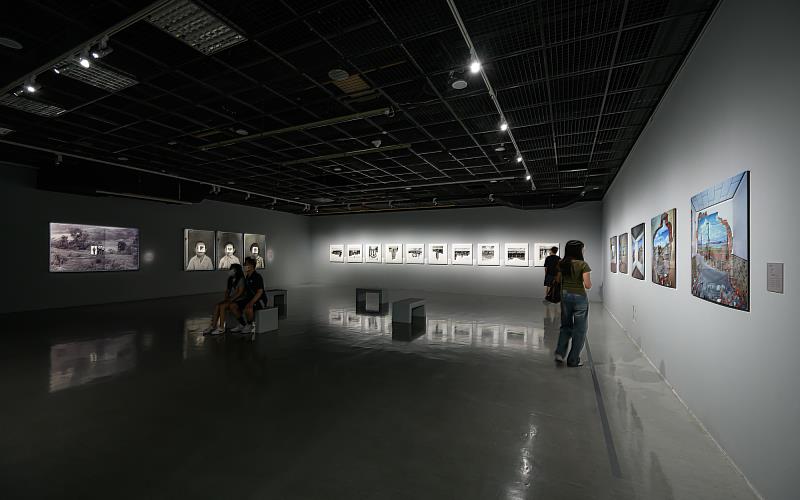 「時代印記:國美典藏常設展」展覽現場_展覽室106